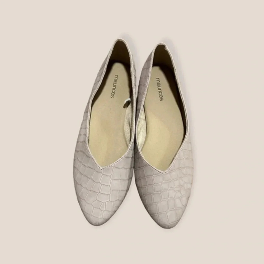 Maurices Tori Gray Textured Faux Leather Ballet Flats - Size 8